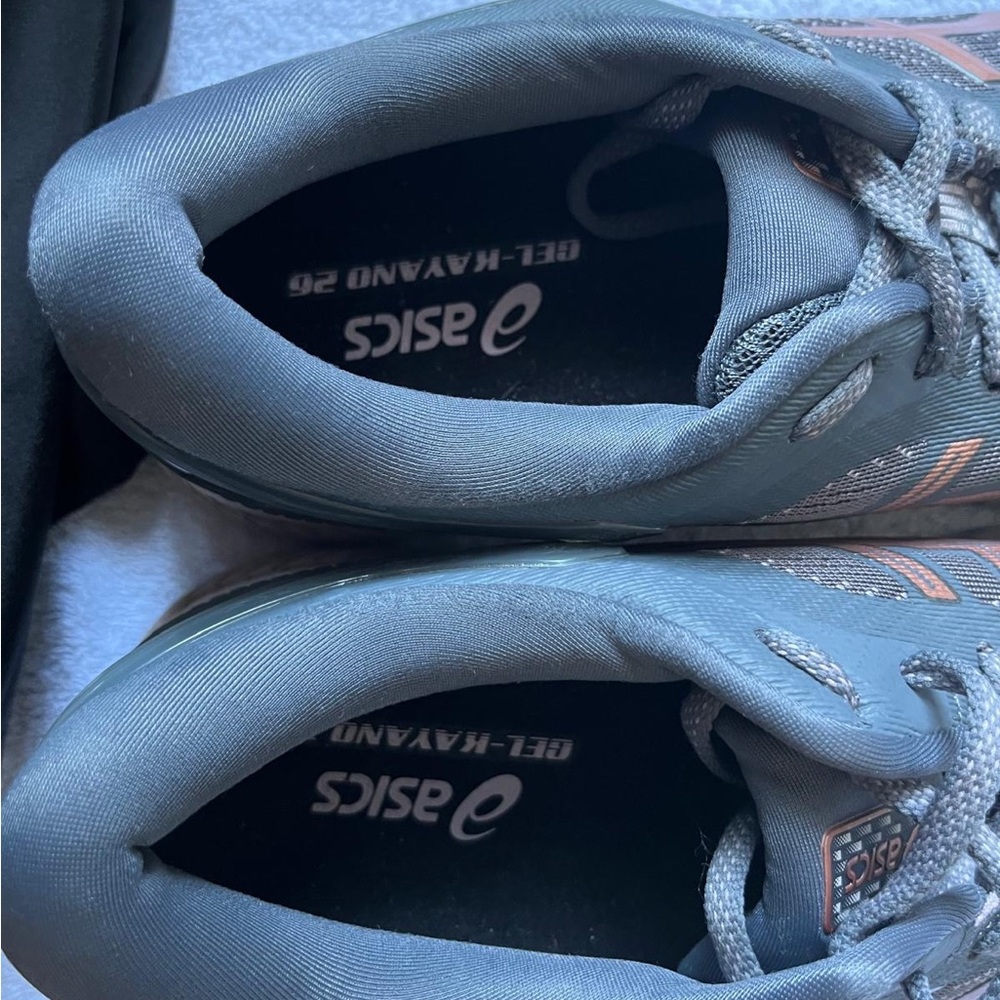 ASICS Size 11 - Picture 3 of 6